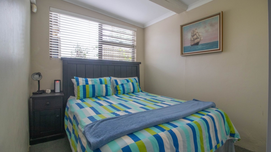 7 Bedroom Property for Sale in Marshstrand Eastern Cape